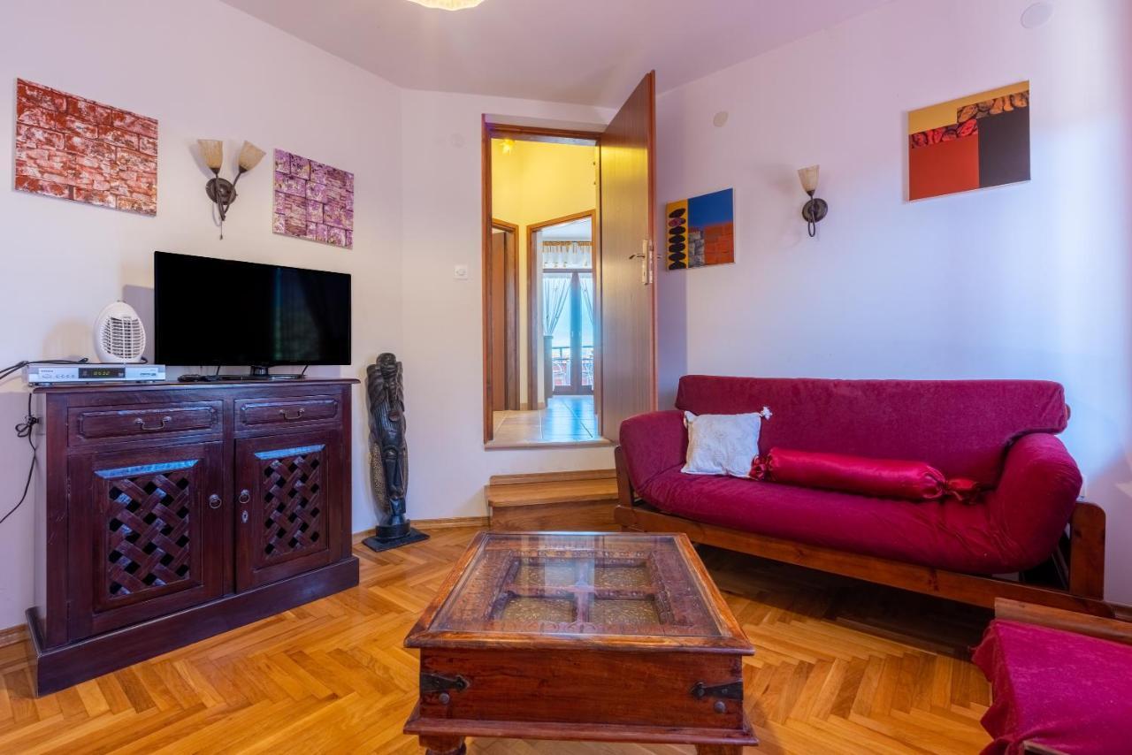 Apartments Villa Mavero Banjole Ngoại thất bức ảnh
