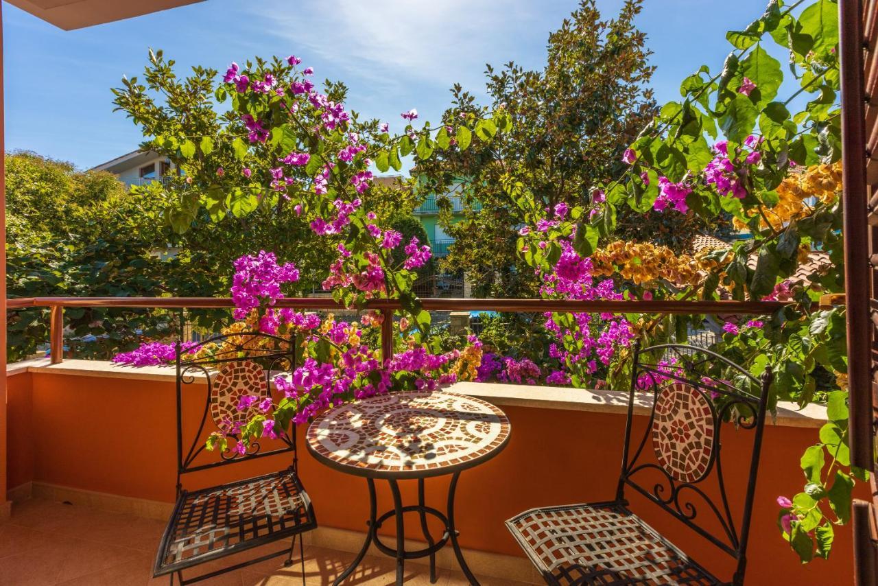 Apartments Villa Mavero Banjole Ngoại thất bức ảnh