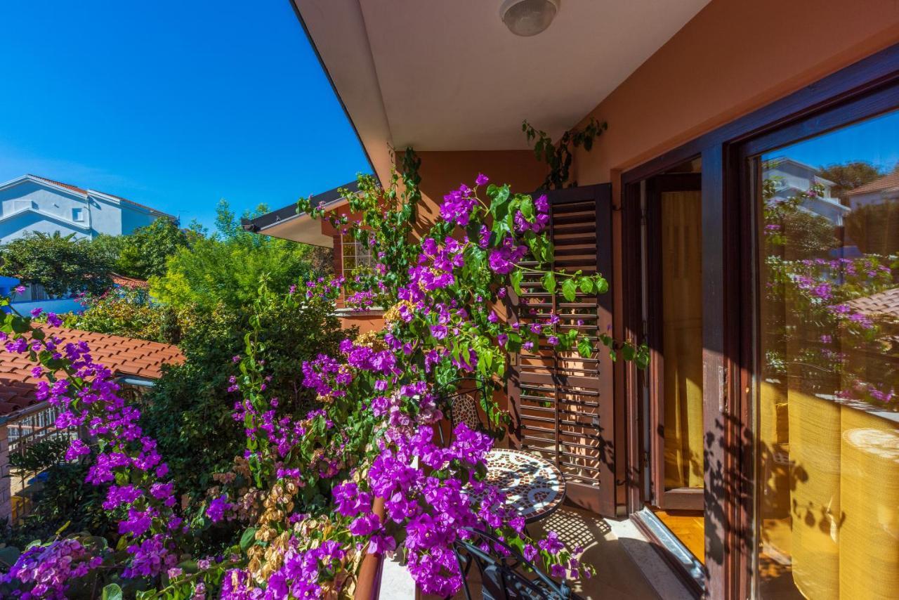 Apartments Villa Mavero Banjole Ngoại thất bức ảnh