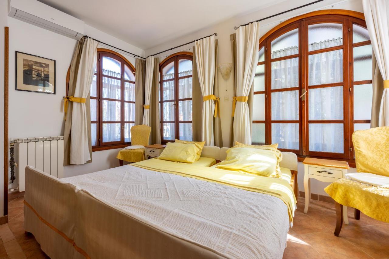 Apartments Villa Mavero Banjole Ngoại thất bức ảnh