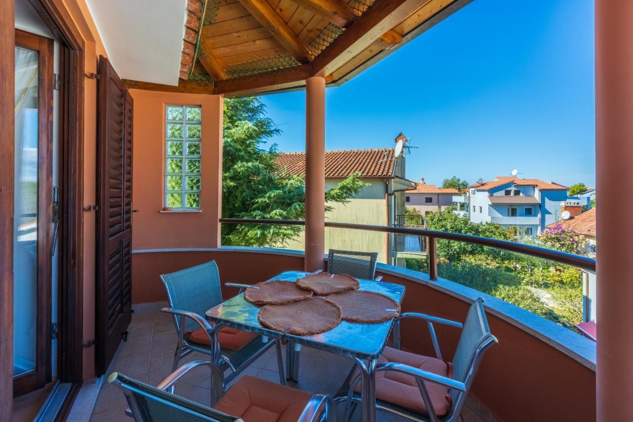 Apartments Villa Mavero Banjole Ngoại thất bức ảnh