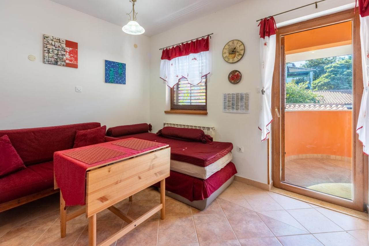 Apartments Villa Mavero Banjole Ngoại thất bức ảnh