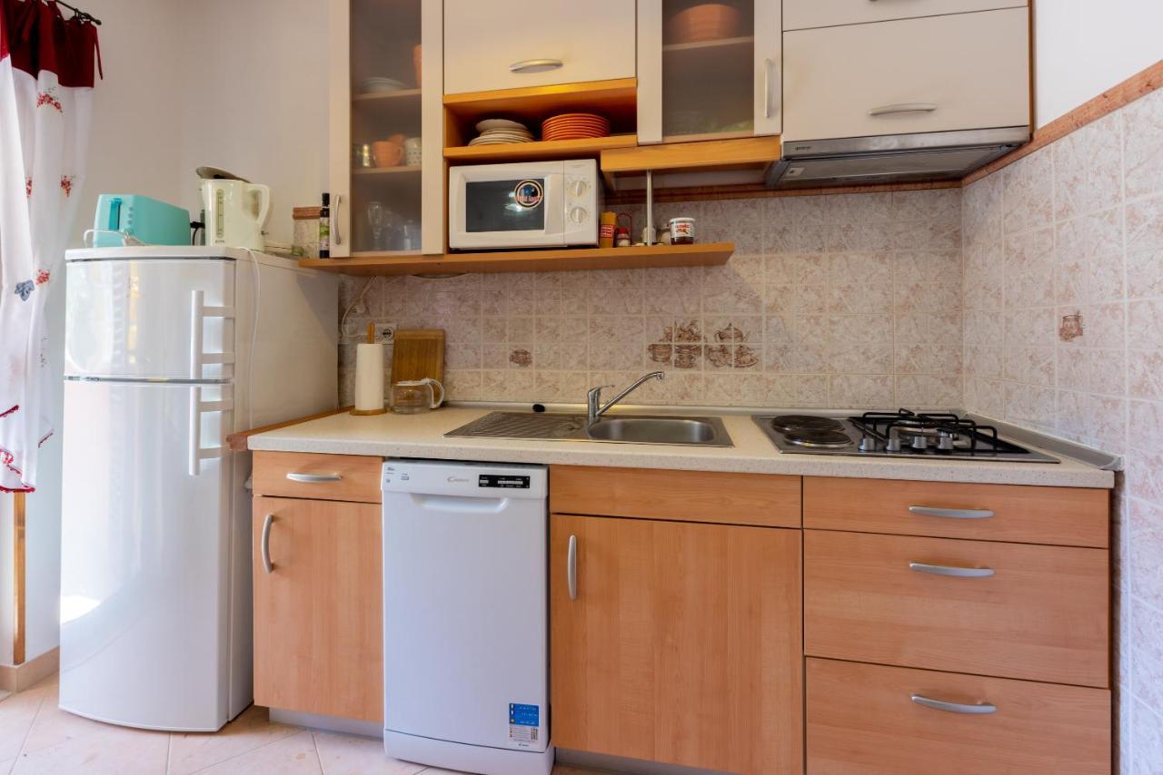 Apartments Villa Mavero Banjole Ngoại thất bức ảnh