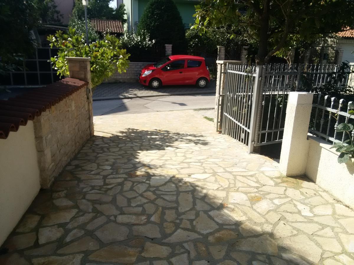 Apartments Villa Mavero Banjole Ngoại thất bức ảnh